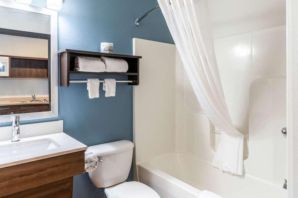 Extended Stay America Select Suites - Бомонт Екстериор снимка