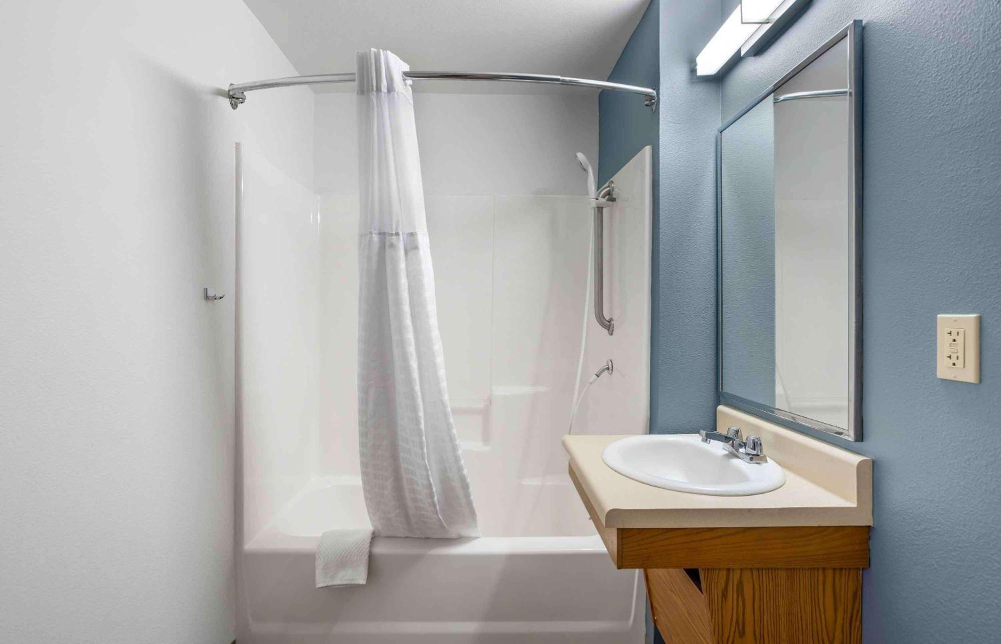 Extended Stay America Select Suites - Бомонт Екстериор снимка
